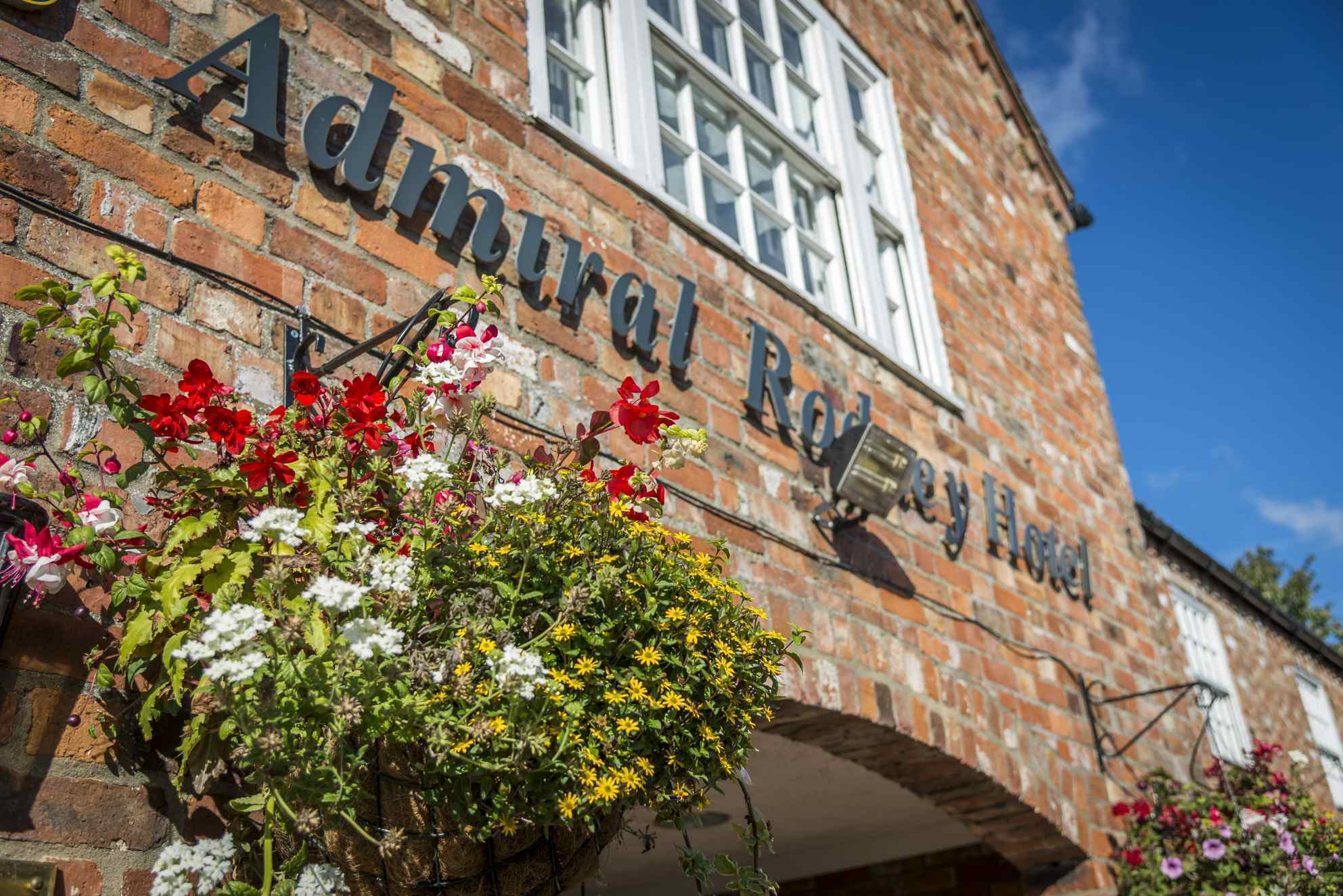 The Admiral Rodney Hotel, Horncastle, Lincolnshire Хорнкасъл Екстериор снимка