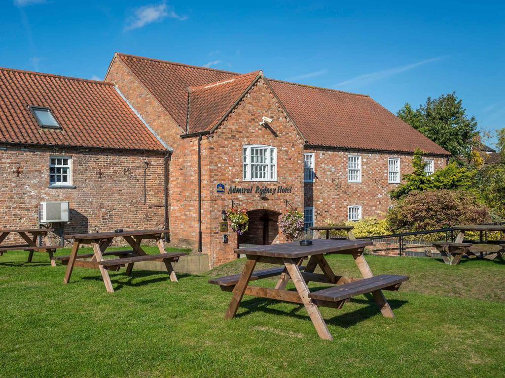 The Admiral Rodney Hotel, Horncastle, Lincolnshire Хорнкасъл Екстериор снимка